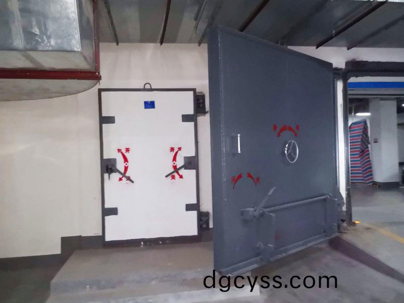 鋼(gang)結(jie)構雙(shuang)扇防(fang)護密(mi)閉門(men)